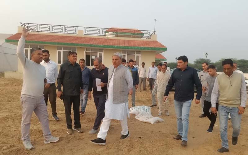 Horticultural farmers fair will be organized in Giganau village of Bhiwani on November 25 and 26, Agriculture Minister JP Dalal reviewed the preparations.