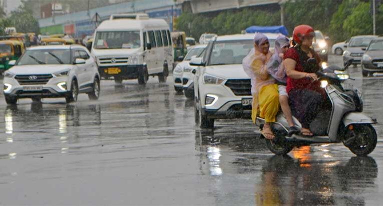 Delhi records cleanest air of 2024 amid rain, AQI down to 52