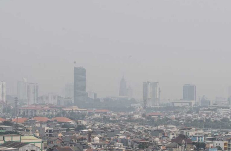 Indonesia targets cleaner fuels amid pollution control efforts