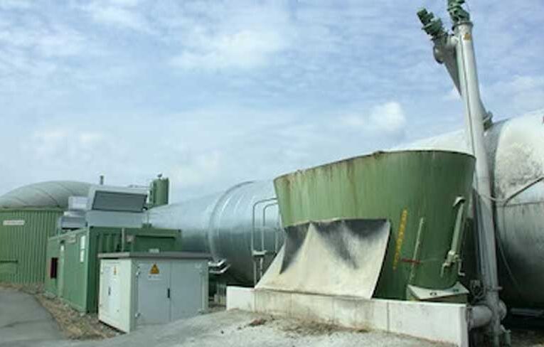 UP govt to set up 100 biogas plants to combat Delhi NCR air pollution