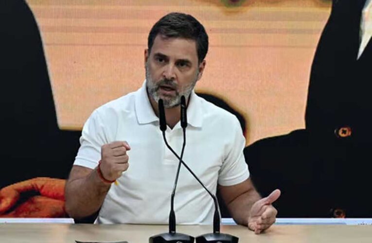 Rahul Gandhi compares air pollution with a ‘national emergency’