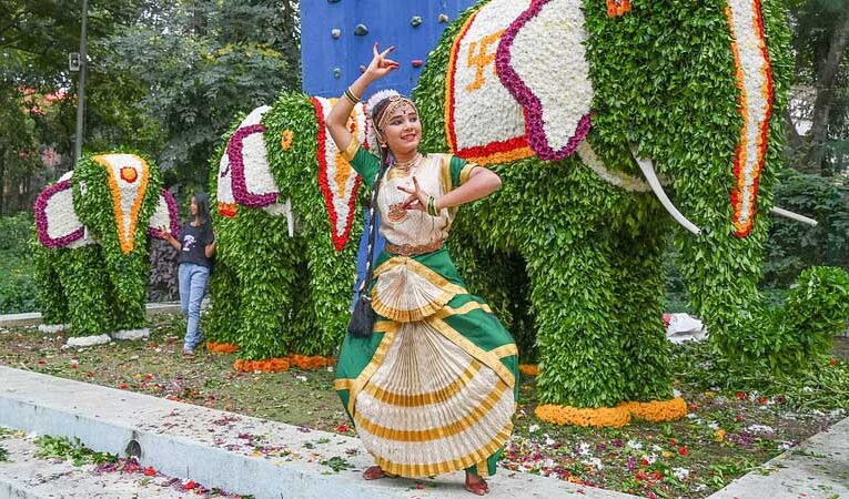 Cubbon Park hosts flower show to educate children