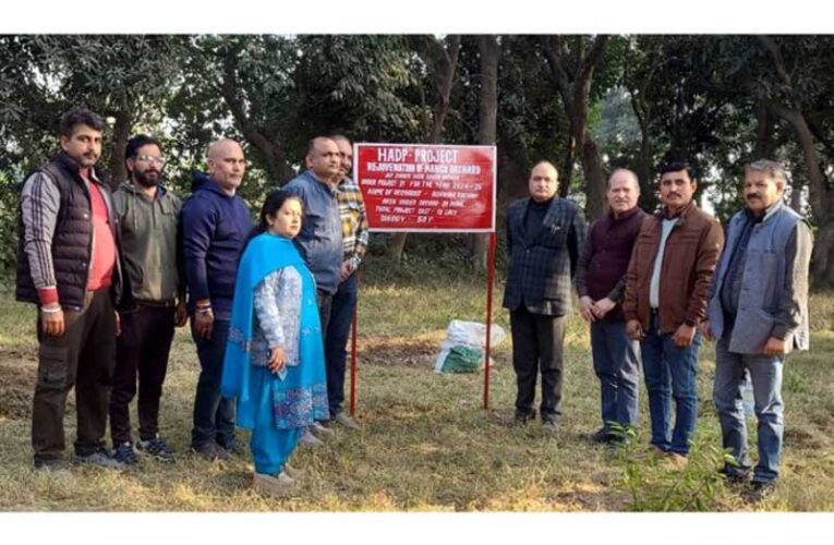 Kathua Horticulture Dept. plans to transform old orchards into modern ones