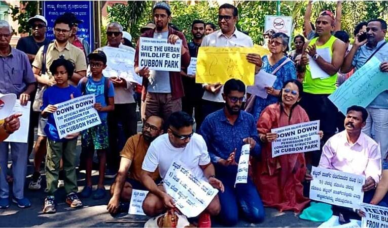 Citizens protest against New Year celebrations at Cubbon Park