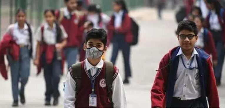 Delhi’s air quality turns poisonous; schools go into hybrid mode