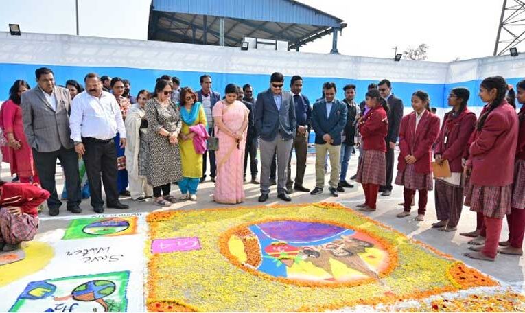 Tata Steel organizes 13th annual flower and vegetable show in Bokaro