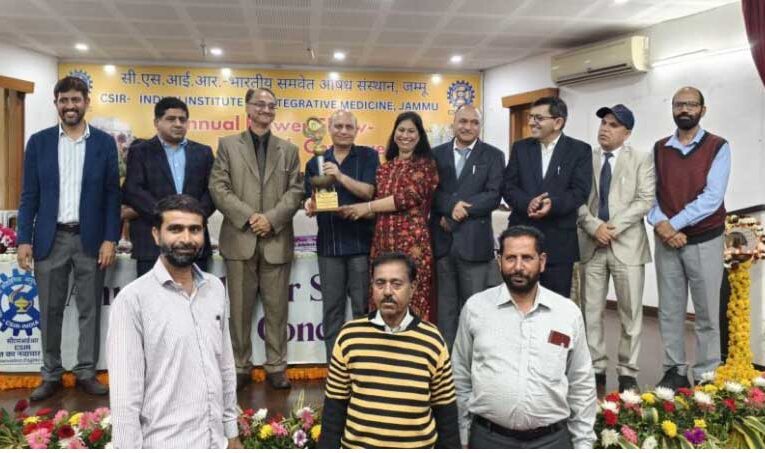 CSIR-IIIM Jammu organizes Annual Flower Show